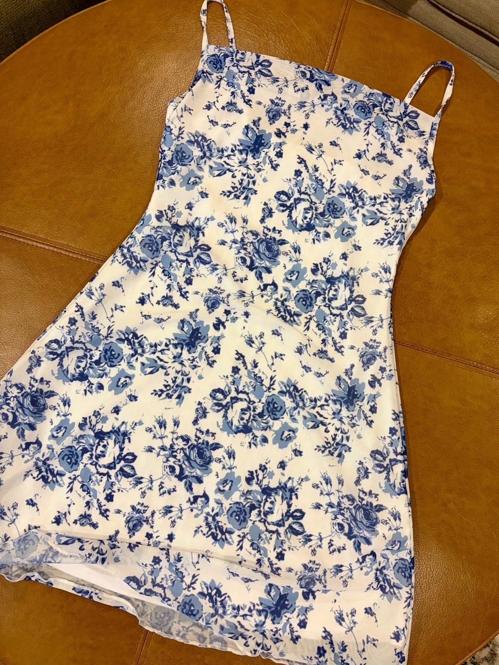 Elegant Spaghetti Strap Dress With Floral Print And Mesh Overlay For Summer - Picture 5 of 7